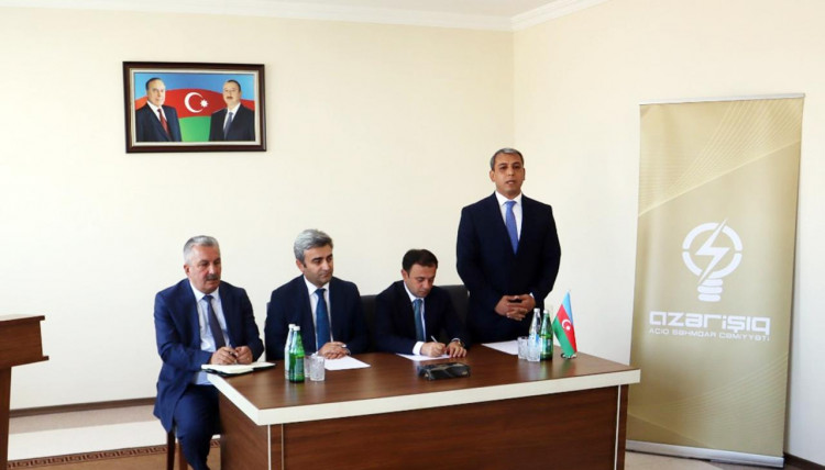“Azərişıq” ASC-nin nümayəndələri Culfada fermer və sahibkarlarla görüşüb